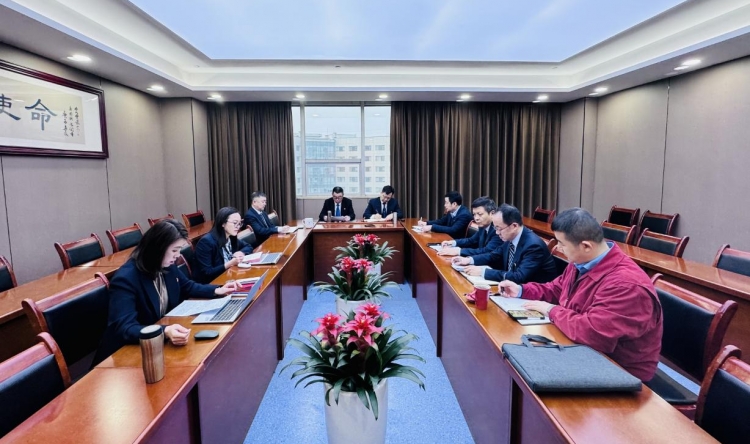 重医大附三院（方大医院）党委召开2025年度民主生活会