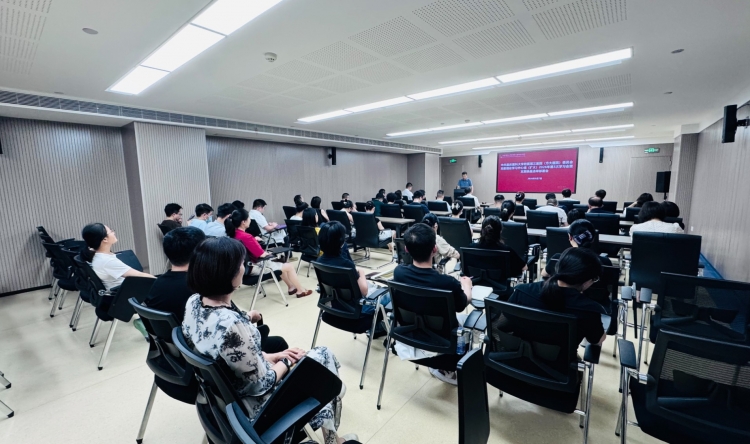 重医大附三院（方大医院）召开党委理论学习中心组（扩大）2026年第3次学习会暨支部换届选举工作部署会